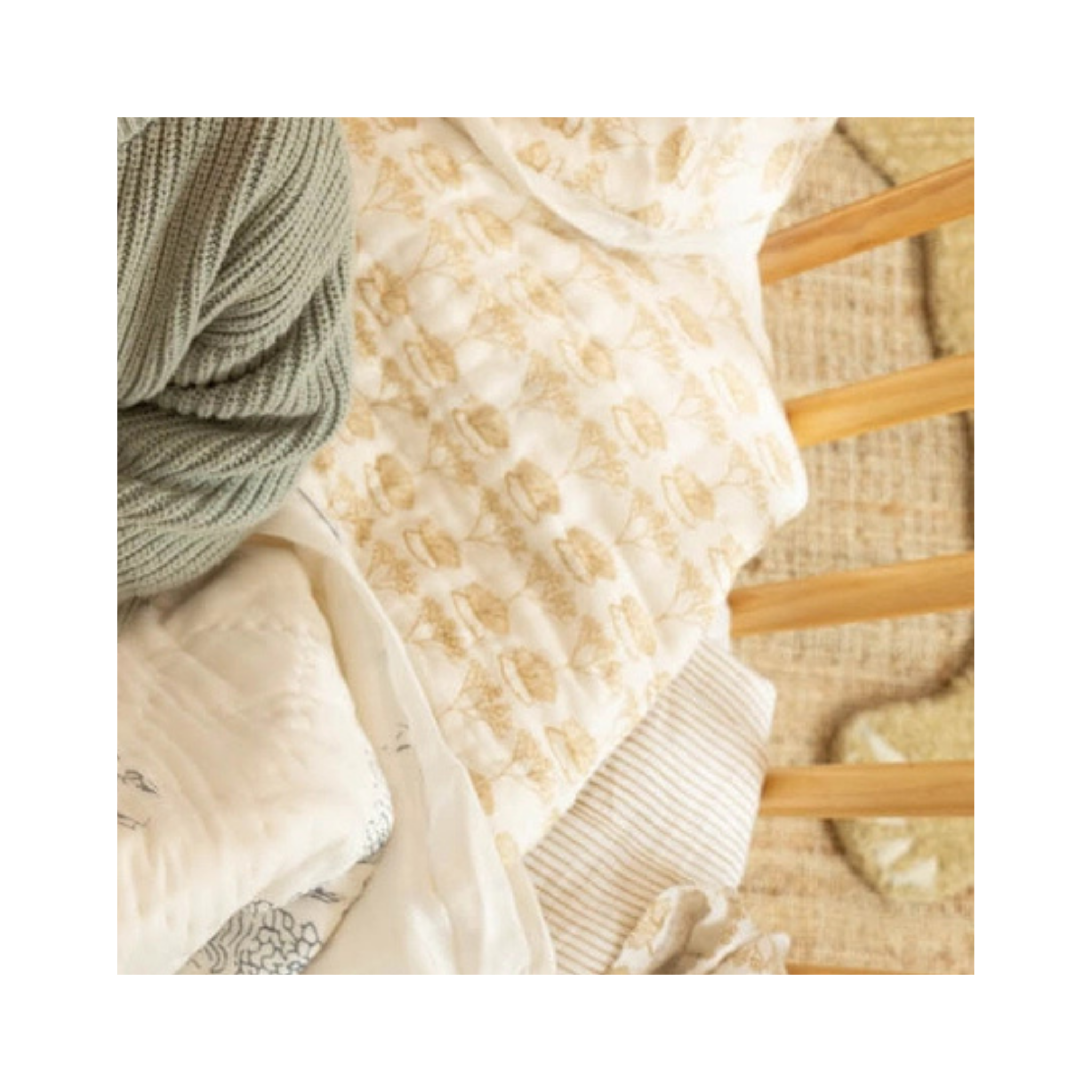 Block Print Botanical Muslin Baby Quilt (Sand)