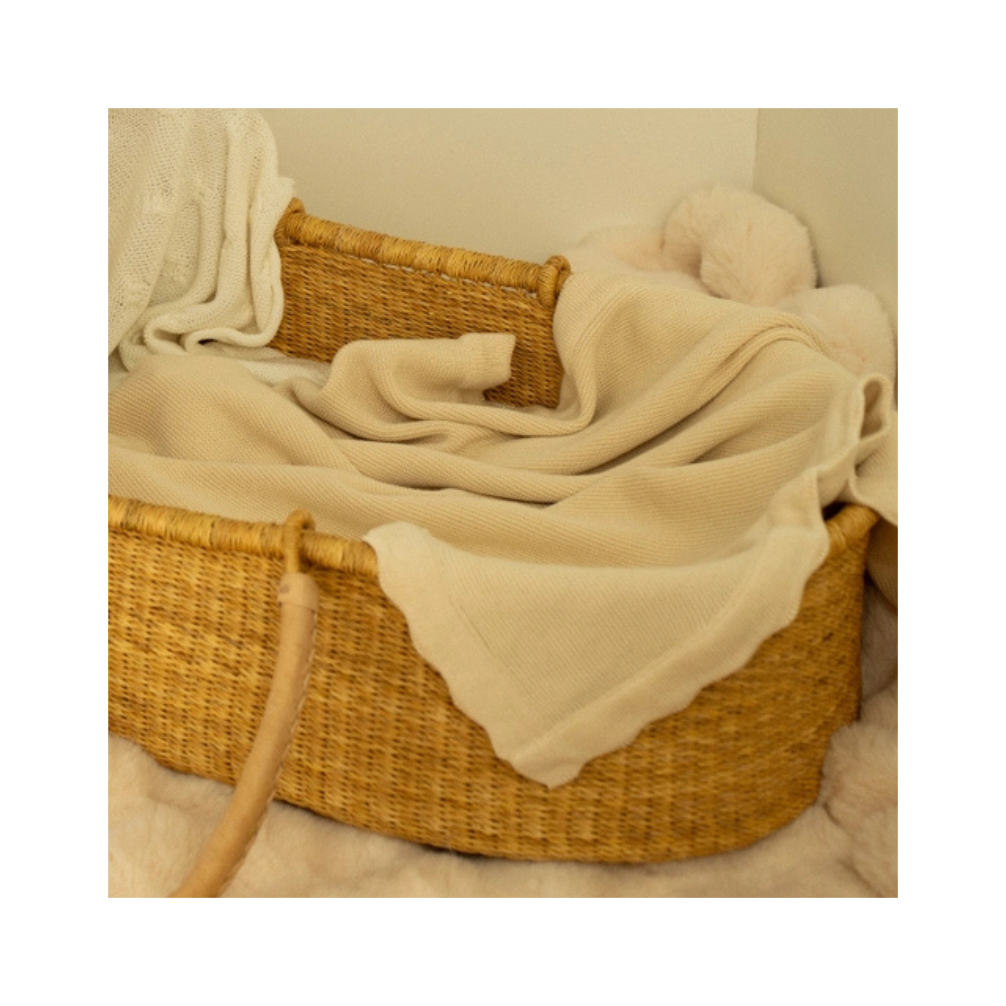 Scallop Knit Baby Blanket